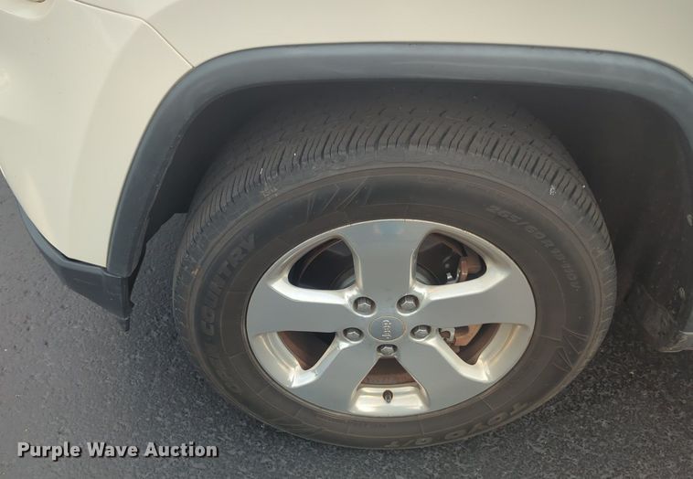 image for item NW9543 2012 Jeep Grand Cherokee Limited SUV