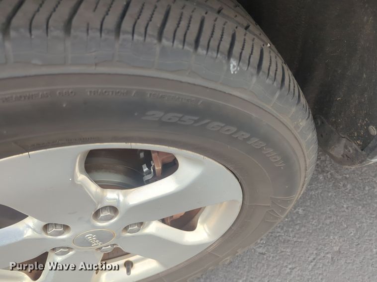 image for item NW9543 2012 Jeep Grand Cherokee Limited SUV