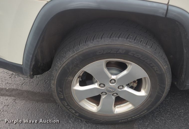 image for item NW9543 2012 Jeep Grand Cherokee Limited SUV