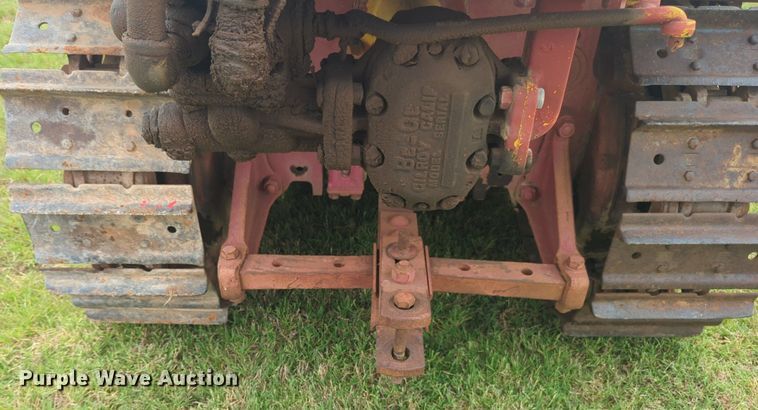 image for item NW9547 International T6 tractor