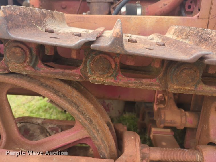 image for item NW9547 International T6 tractor