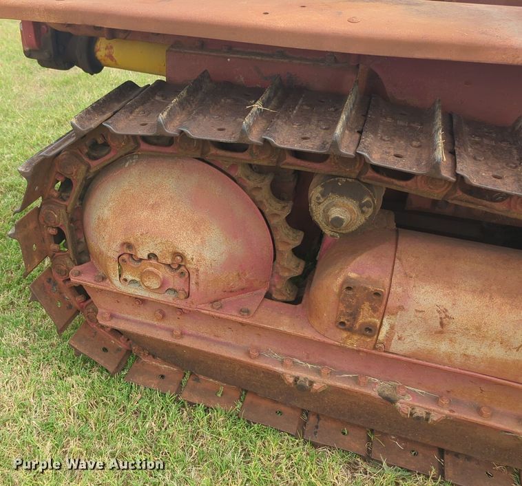 image for item NW9547 International T6 tractor