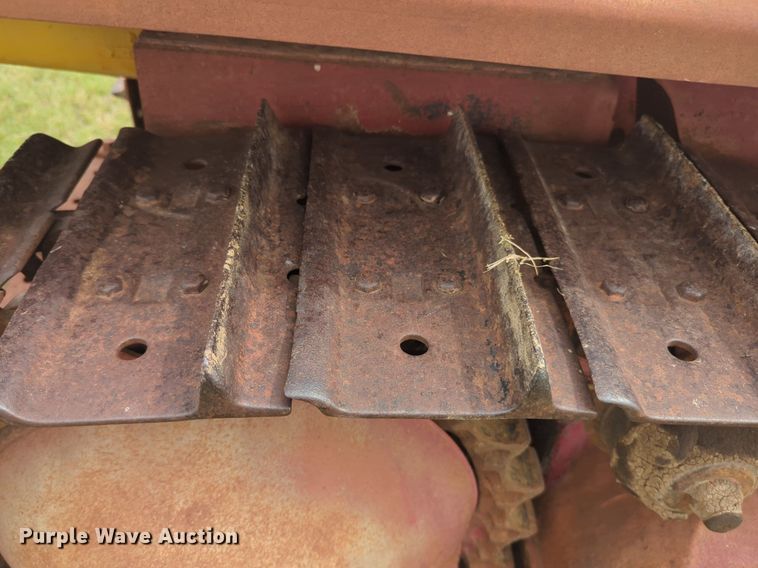 image for item NW9547 International T6 tractor