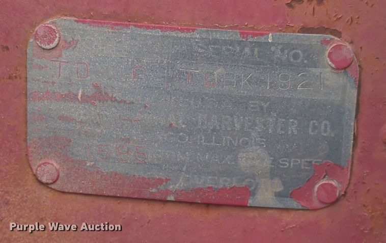 image for item NW9547 International T6 tractor