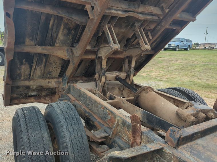 image for item NW9551 1954 Chevrolet  4100 dump flatbed pickup truck