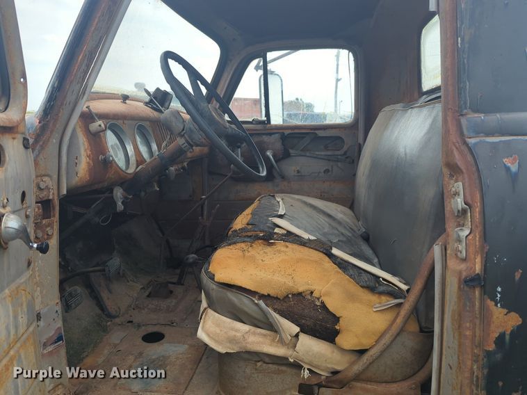 image for item NW9551 1954 Chevrolet  4100 dump flatbed pickup truck