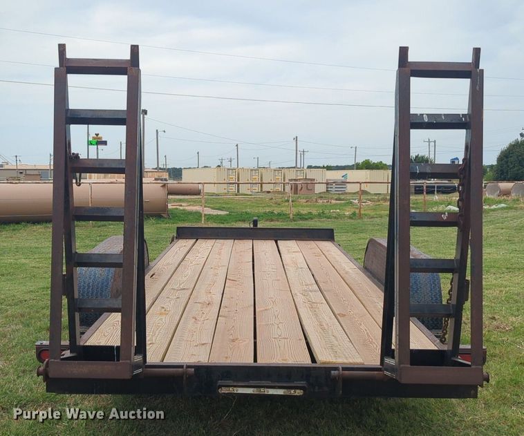 image for item NW9553 1999 Parker utility trailer