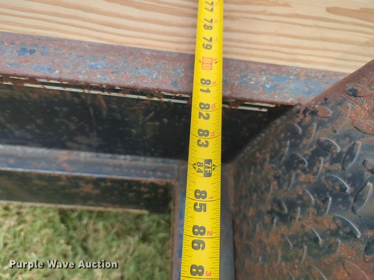 image for item NW9553 1999 Parker utility trailer