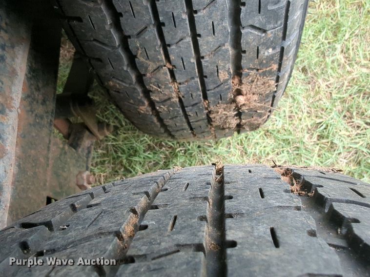 image for item NW9553 1999 Parker utility trailer