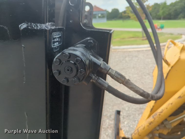 image for item NW9591 Danuser SM40 skid steer post driver