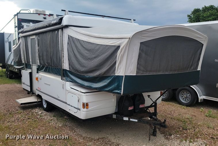 image for item OD9586 2001 Fleetwood 7x19GRTR pop-up camper