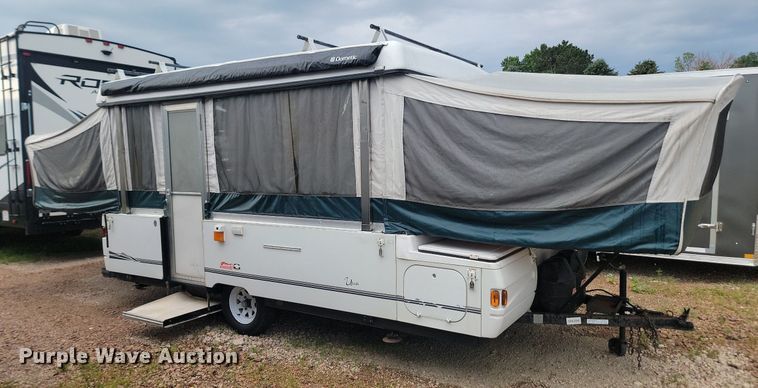 image for item OD9586 2001 Fleetwood 7x19GRTR pop-up camper