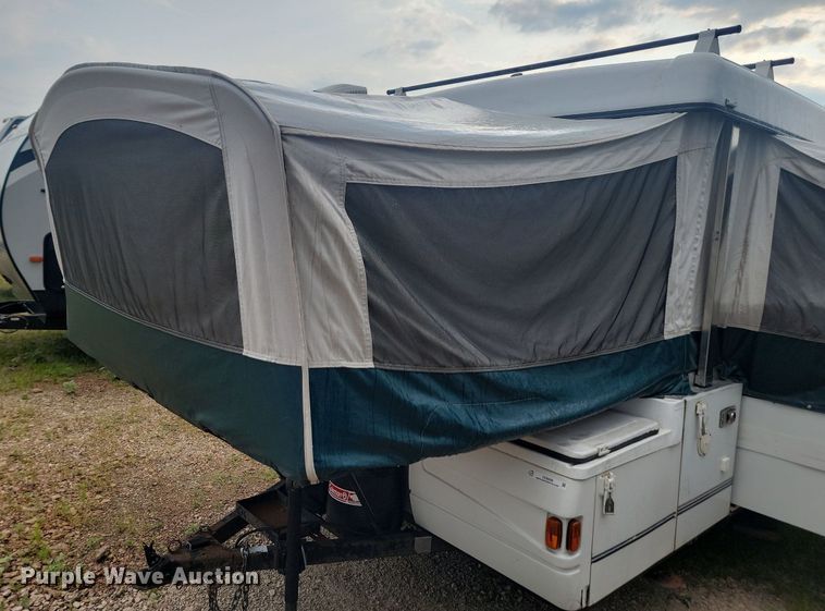 image for item OD9586 2001 Fleetwood 7x19GRTR pop-up camper