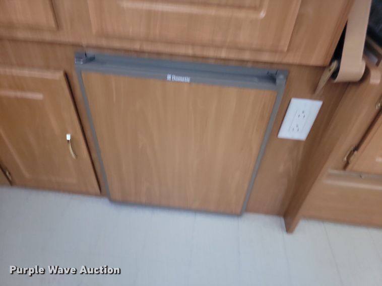 image for item OD9586 2001 Fleetwood 7x19GRTR pop-up camper