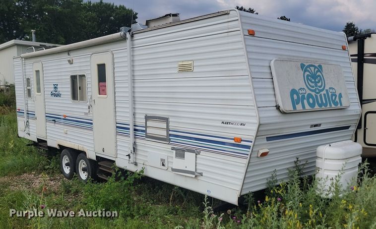 image for item OD9587 2002 Fleetwood Prowler 30N camper
