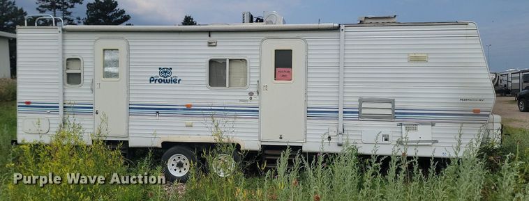 image for item OD9587 2002 Fleetwood Prowler 30N camper