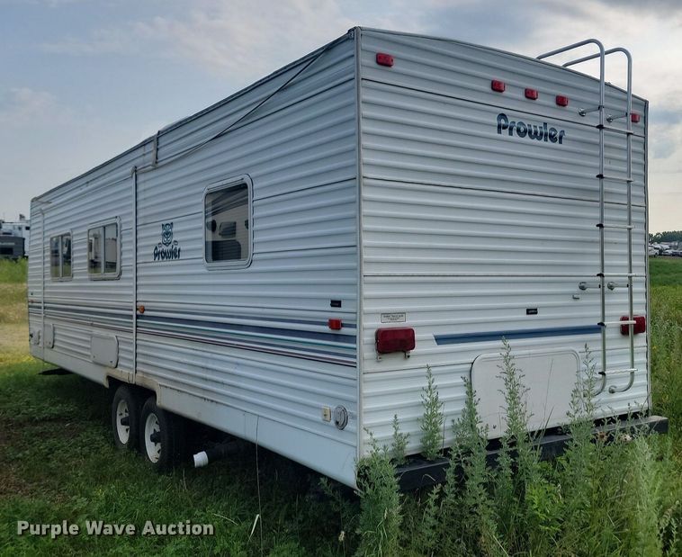 image for item OD9587 2002 Fleetwood Prowler 30N camper
