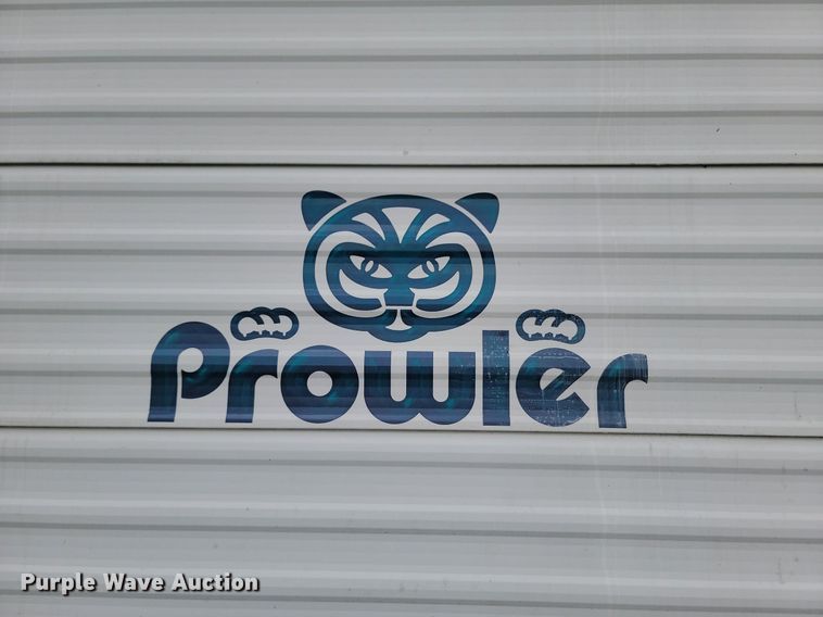 image for item OD9587 2002 Fleetwood Prowler 30N camper
