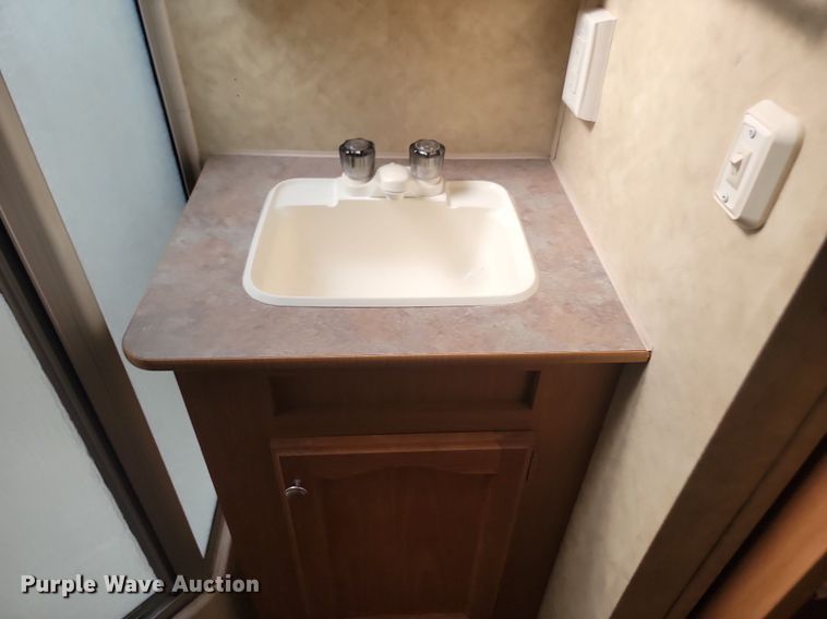 image for item OD9589 2008 Dutchman Northshore 26F camper