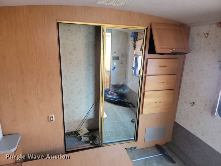 image for item OD9590 1998 Fleetwood  Southwind RV