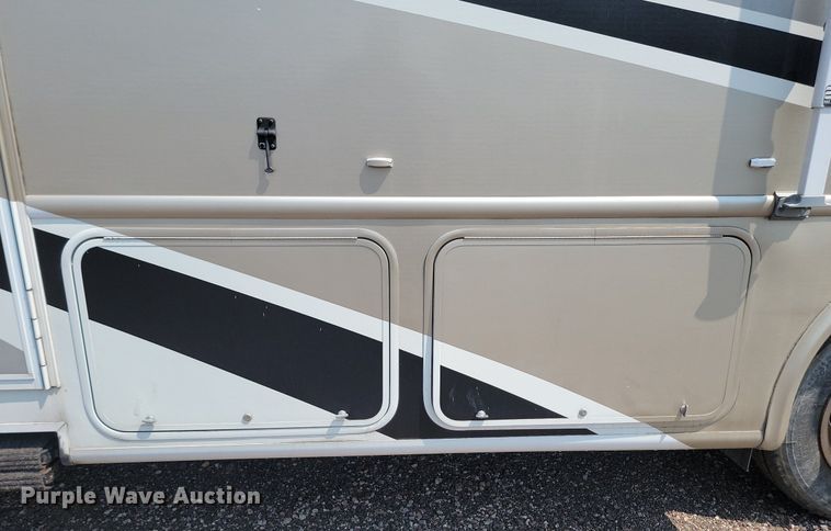 image for item OD9591 2007 Hurricane Hurricane  RV