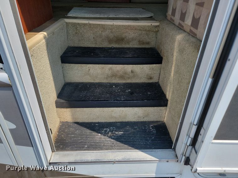 image for item OD9591 2007 Hurricane Hurricane  RV