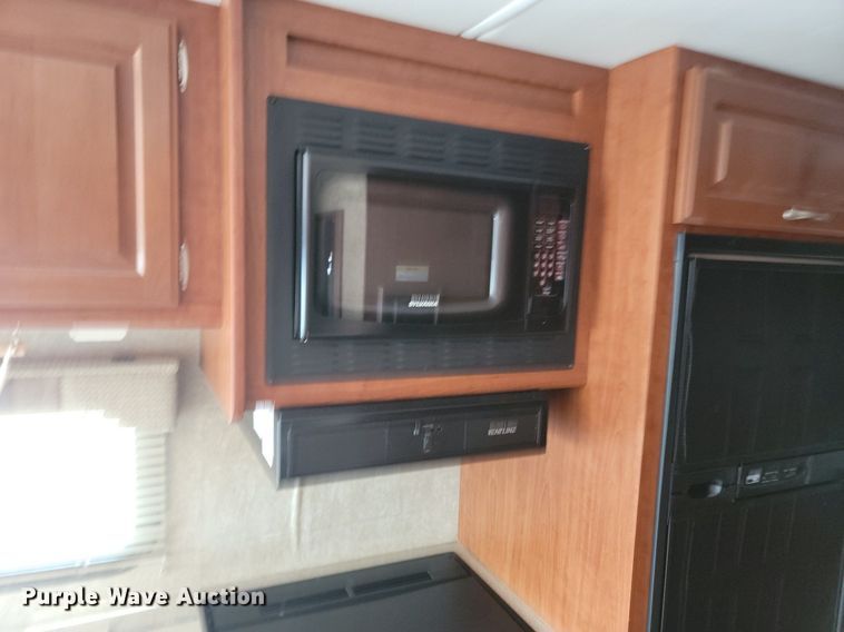 image for item OD9591 2007 Hurricane Hurricane  RV