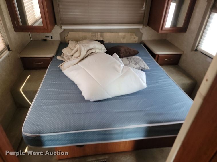 image for item OD9591 2007 Hurricane Hurricane  RV