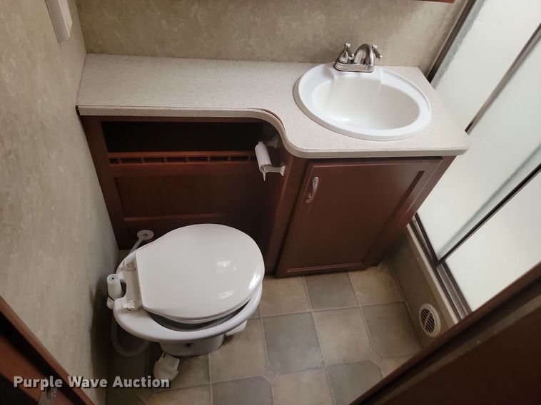 image for item OD9591 2007 Hurricane Hurricane  RV