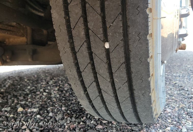 image for item OD9591 2007 Hurricane Hurricane  RV