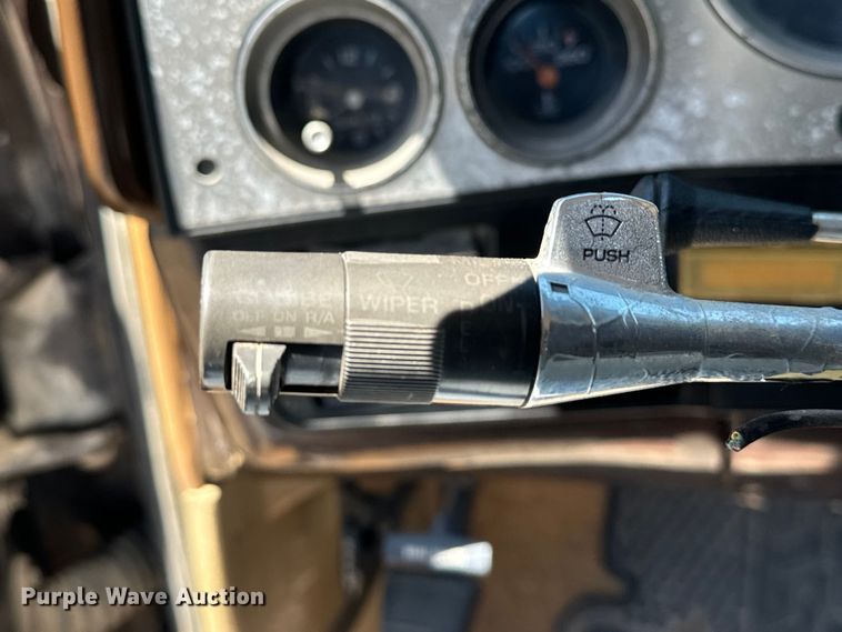 image for item OE9228 1985 Chevrolet  Silverado C10 pickup truck