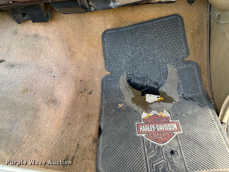 image for item OE9228 1985 Chevrolet  Silverado C10 pickup truck