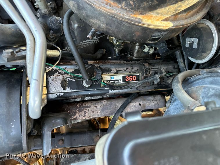 image for item OE9228 1985 Chevrolet  Silverado C10 pickup truck