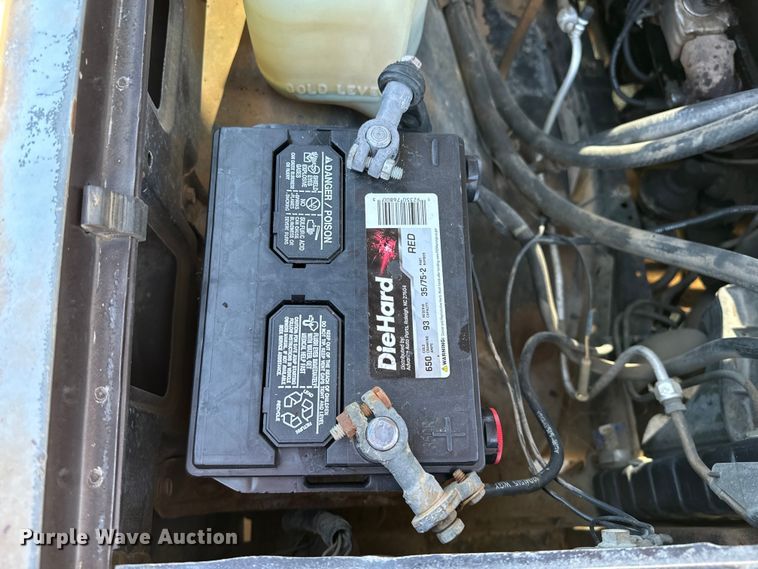 image for item OE9228 1985 Chevrolet  Silverado C10 pickup truck