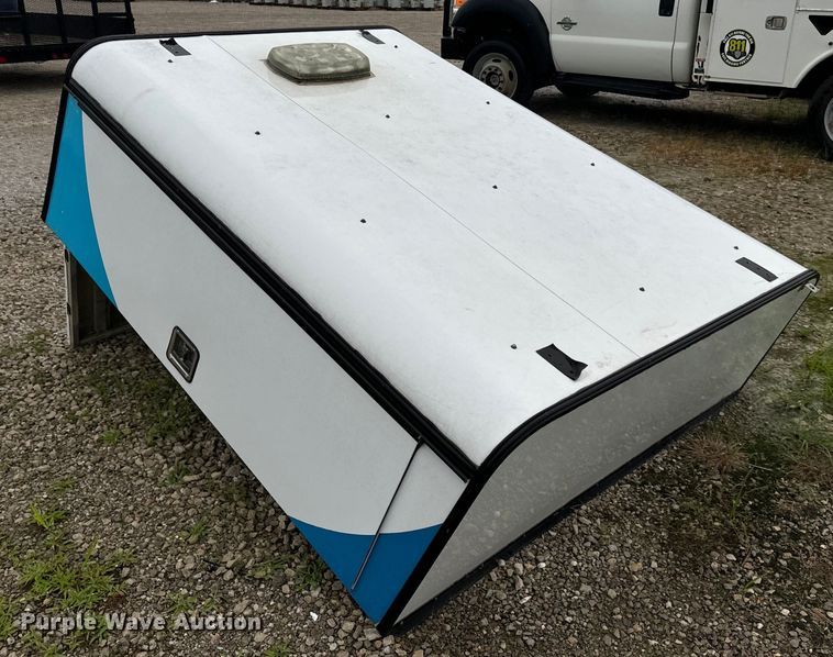 image for item OF9766 ARE pickup truck topper