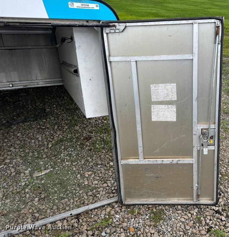 image for item OF9766 ARE pickup truck topper