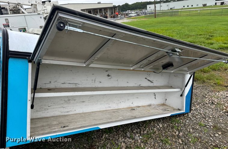 image for item OF9766 ARE pickup truck topper