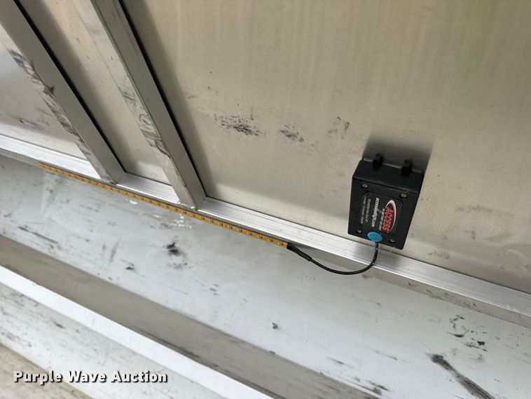 image for item OF9766 ARE pickup truck topper