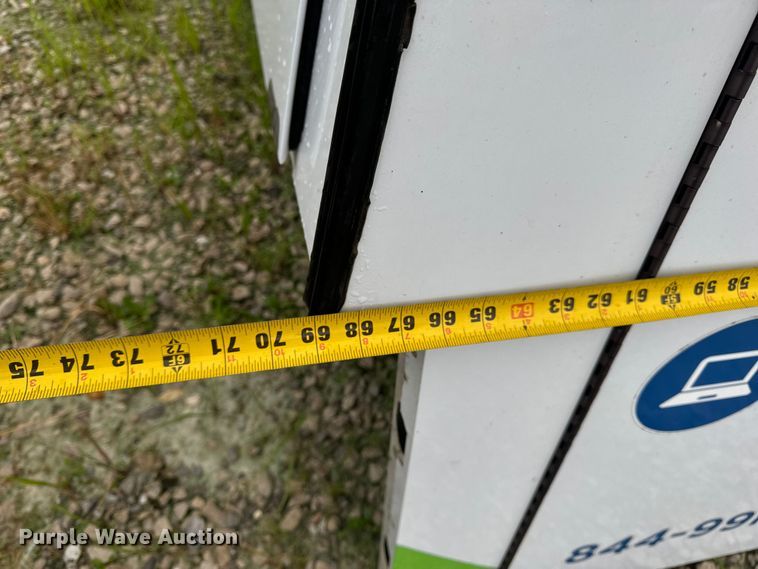 image for item OF9766 ARE pickup truck topper