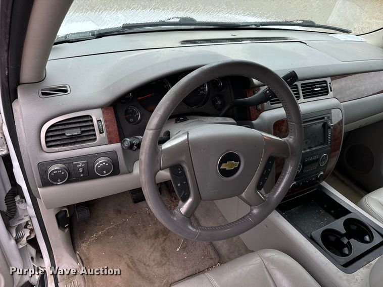 image for item OF9768 2011 Chevrolet  Tahoe LT SUV