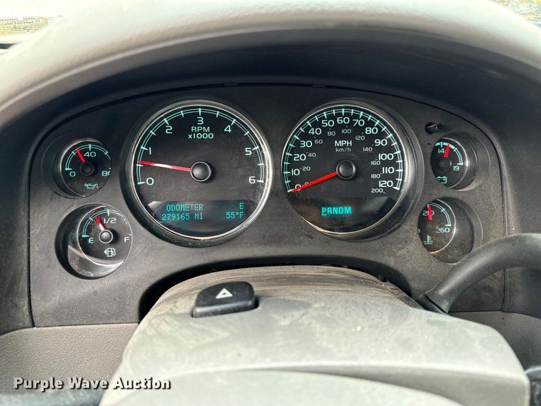 image for item OF9768 2011 Chevrolet  Tahoe LT SUV