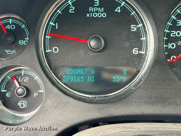 image for item OF9768 2011 Chevrolet  Tahoe LT SUV