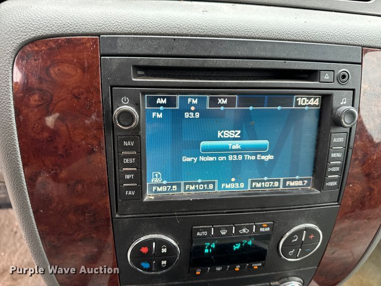 image for item OF9768 2011 Chevrolet  Tahoe LT SUV