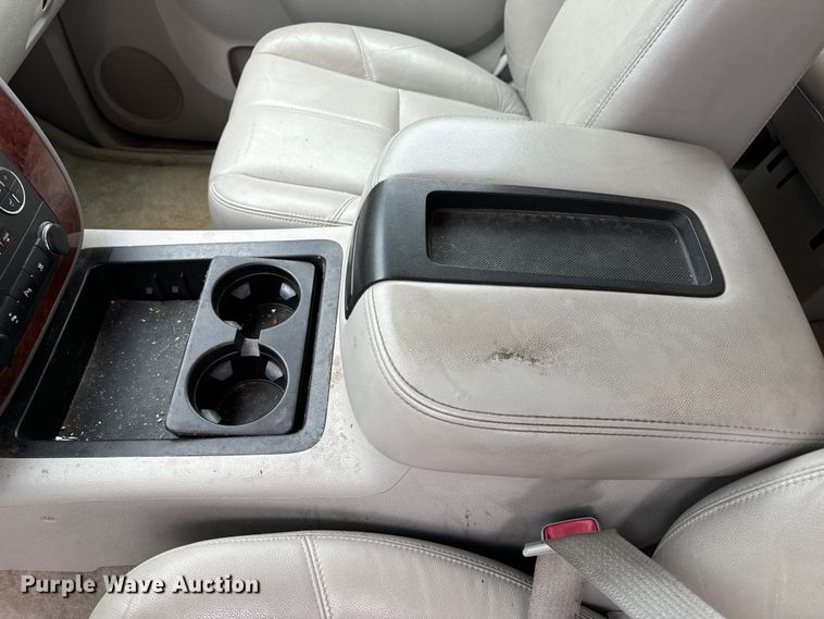 image for item OF9768 2011 Chevrolet  Tahoe LT SUV