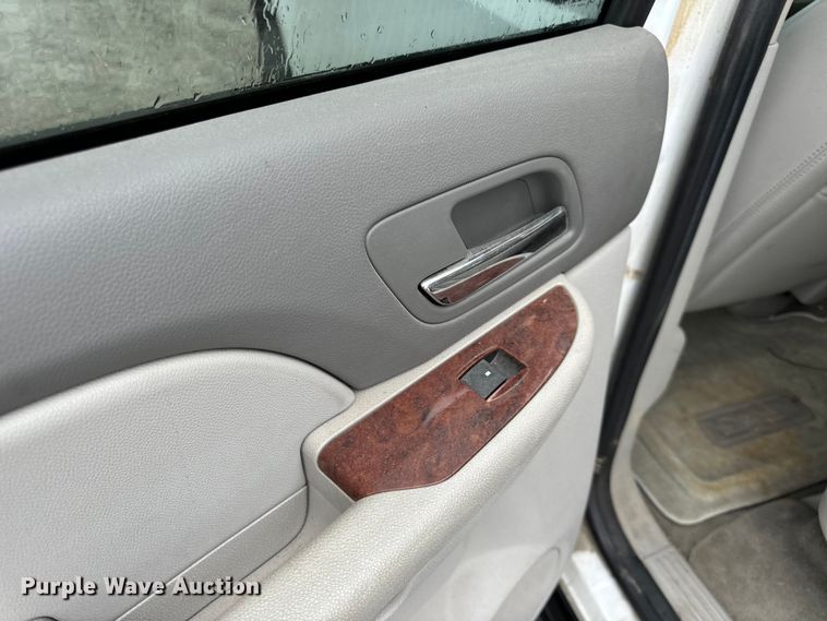 image for item OF9768 2011 Chevrolet  Tahoe LT SUV