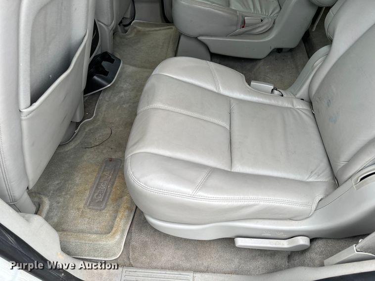 image for item OF9768 2011 Chevrolet  Tahoe LT SUV