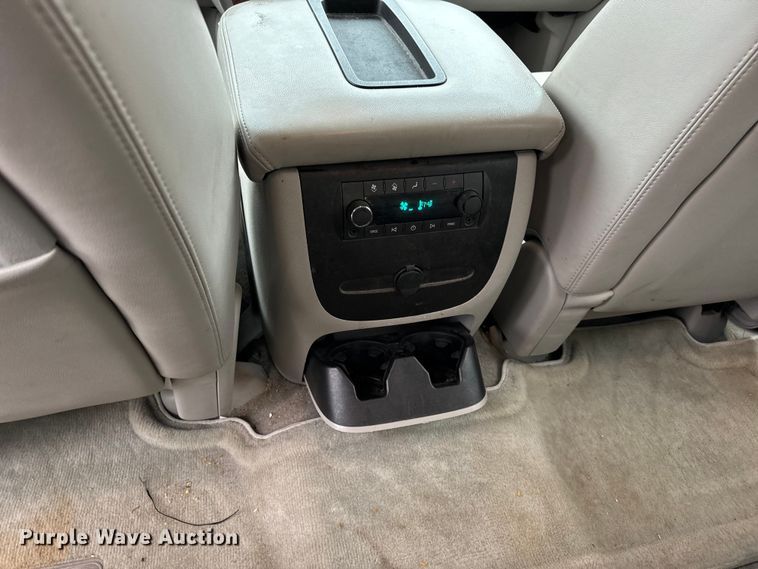 image for item OF9768 2011 Chevrolet  Tahoe LT SUV