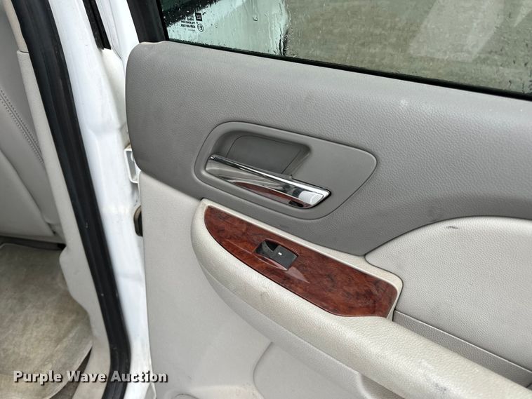 image for item OF9768 2011 Chevrolet  Tahoe LT SUV