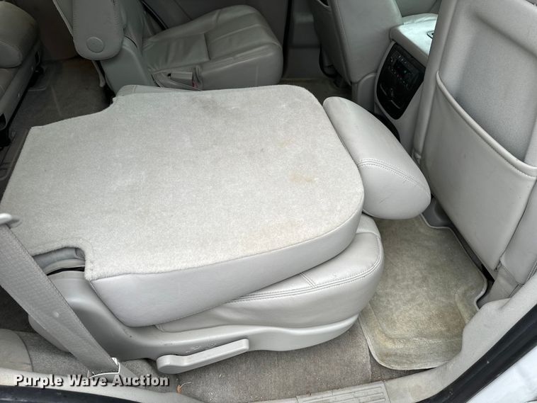 image for item OF9768 2011 Chevrolet  Tahoe LT SUV