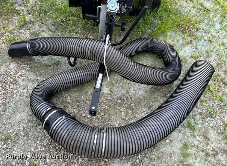 image for item OF9774 DR Pro 330 lawn vacuum